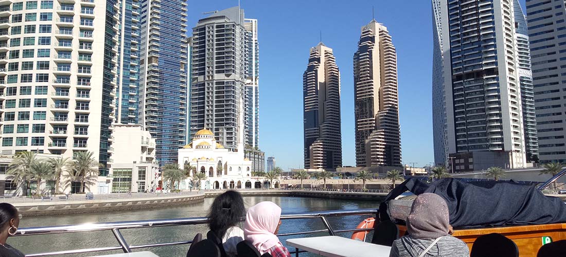 Круиз на лодке по Dubai Marina